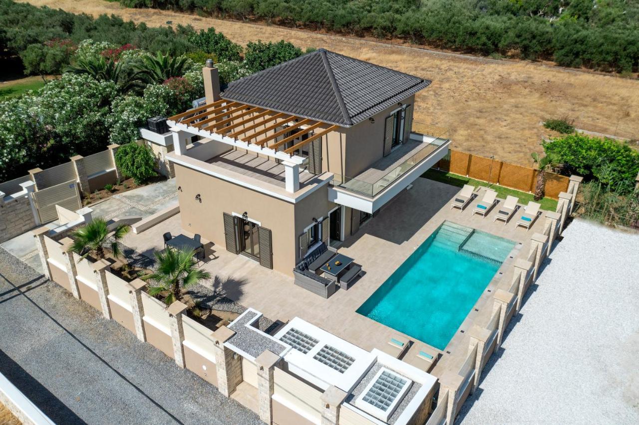 Persephone Villa