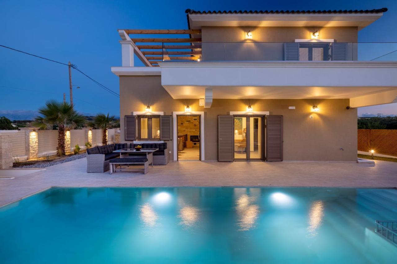 Persephone Villa *